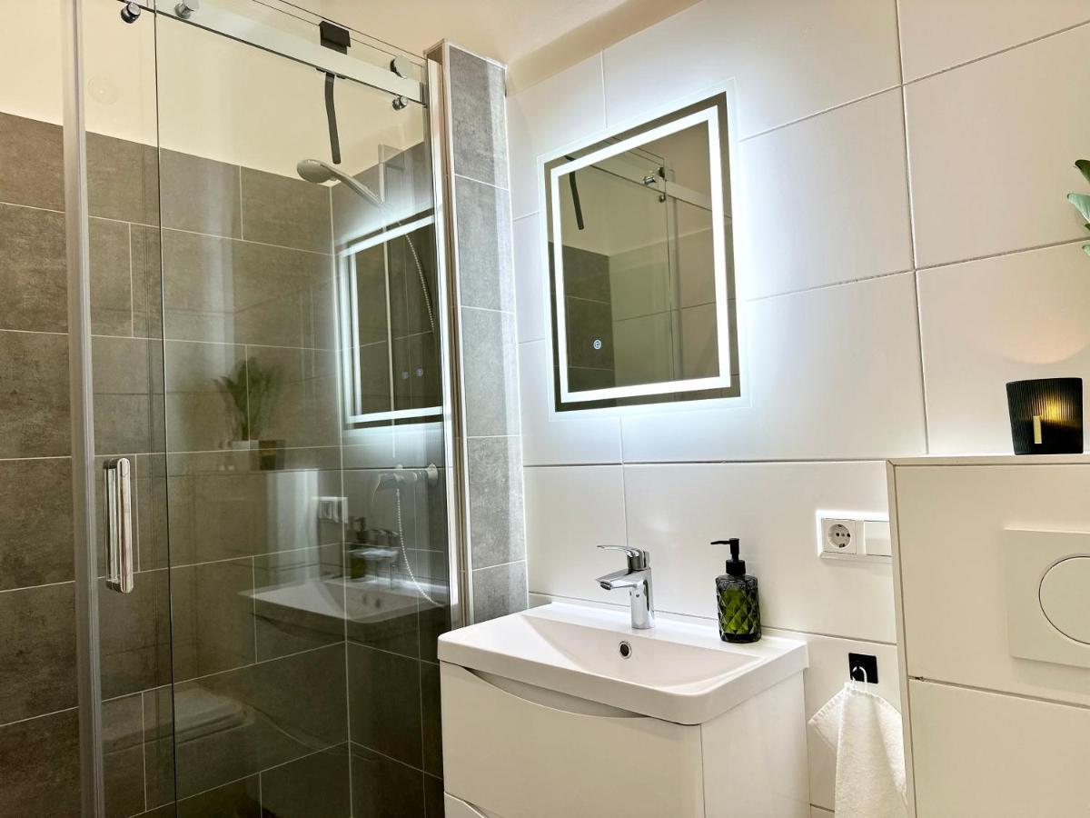 Mystay: Zentral I Design I Prime I Gaeste Wc Heidelberg Luaran gambar